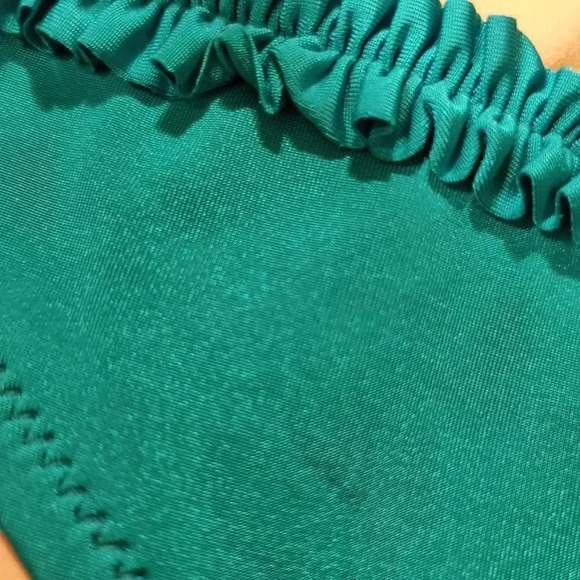 BCBG MaxAzria Bikini Bottom - Picture 3 of 4